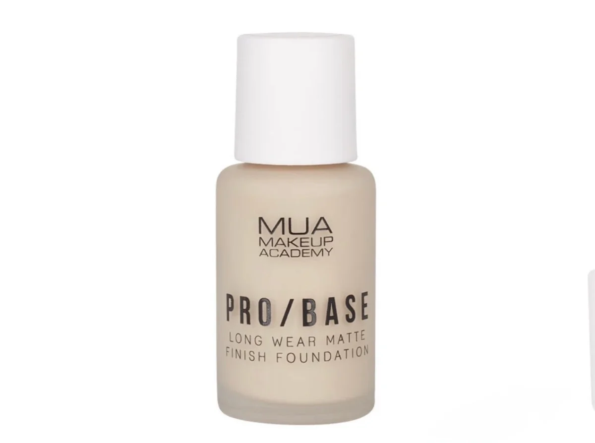 MUA MATTE FINISH FOUNDATION
